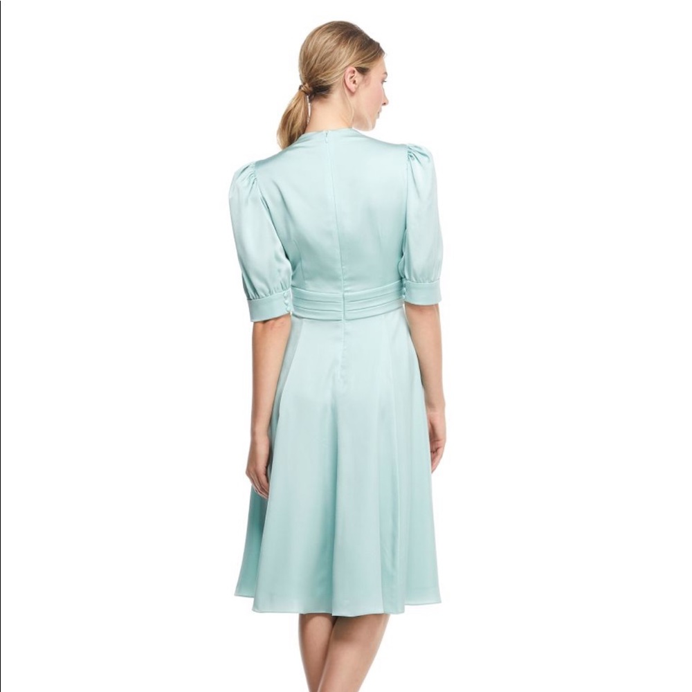 SOLD - Gal Meets Glam Vera Dress - Picture 4 of 8